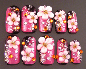 成人式ネイルデザイン画像　ピンク5　花とストーン